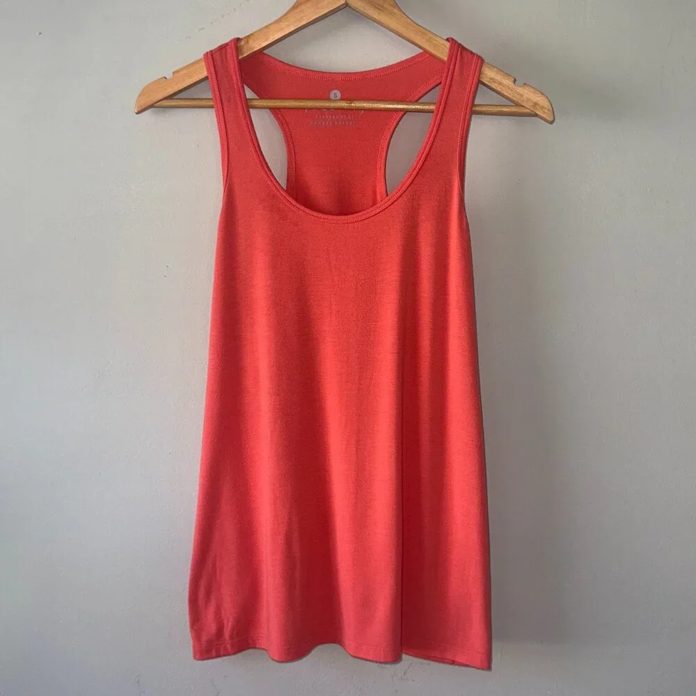 Free Fly Performance Bamboo Apparel Salmon Pink Racerback Scoop Neck Tank Top - Picture 1 of 5